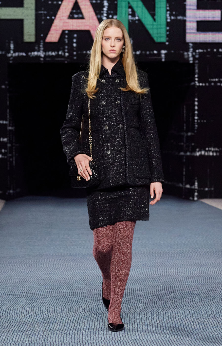 Chanel Fall/Winter 2022/23 collection a celebration of tweed