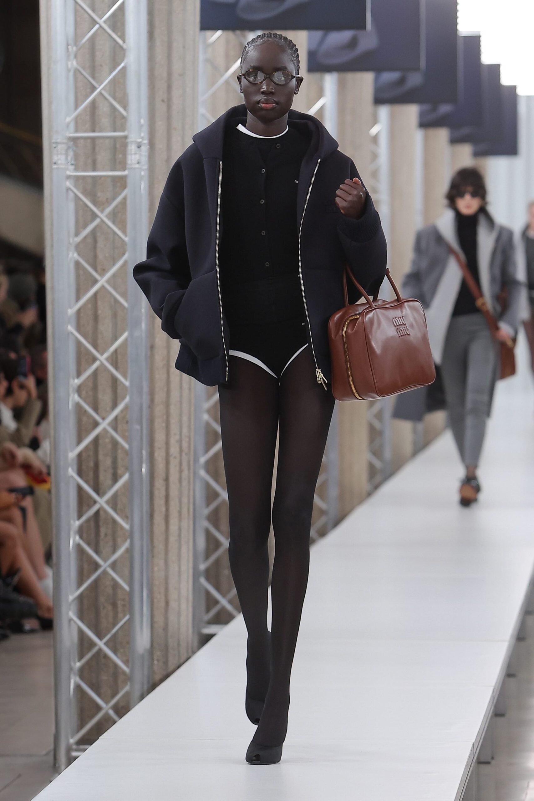 MIU-MIU_FW23_LOOK-14-1-scaled.jpg