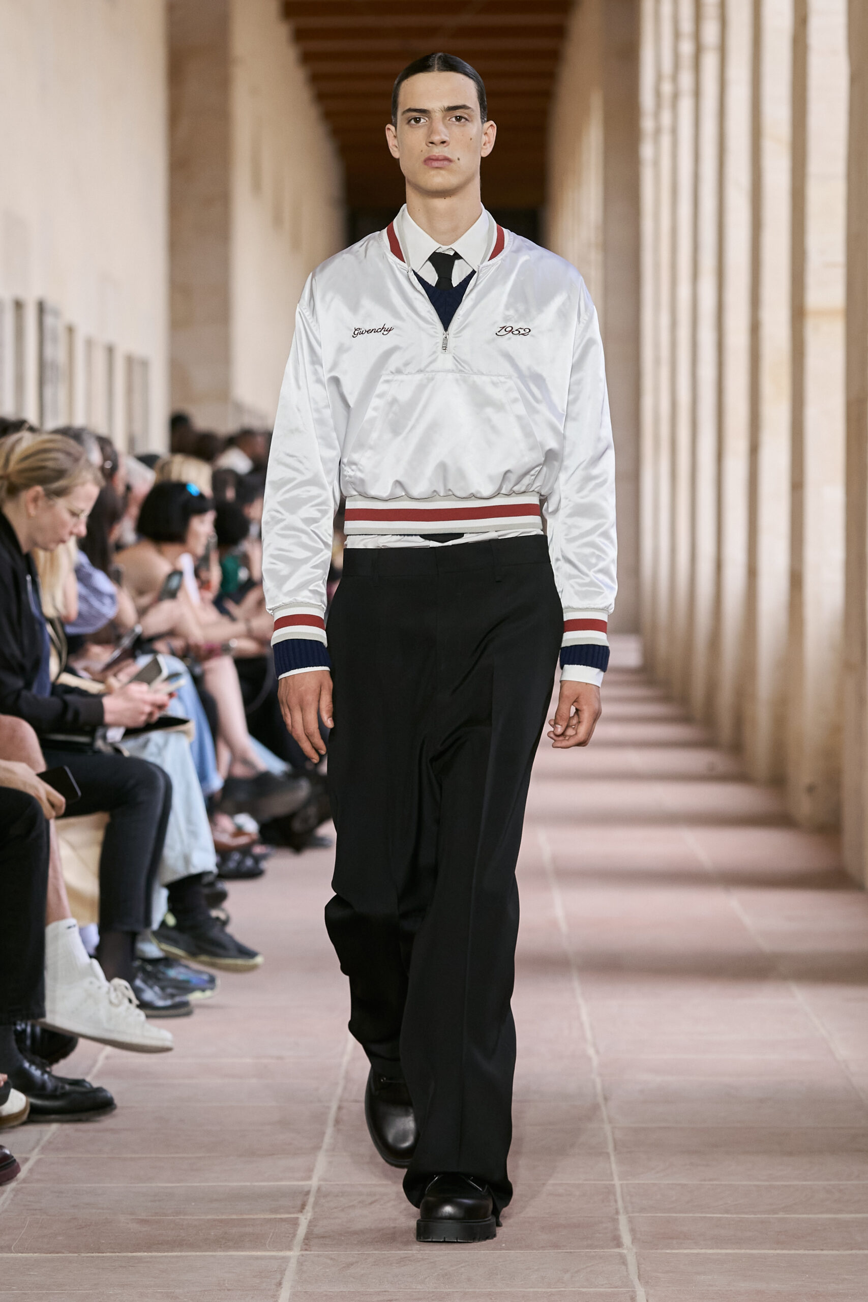 Louis Vuitton LV mens shirts casual clothes  Mens fashion classic, Tomboy  fashion, Streetwear fashion