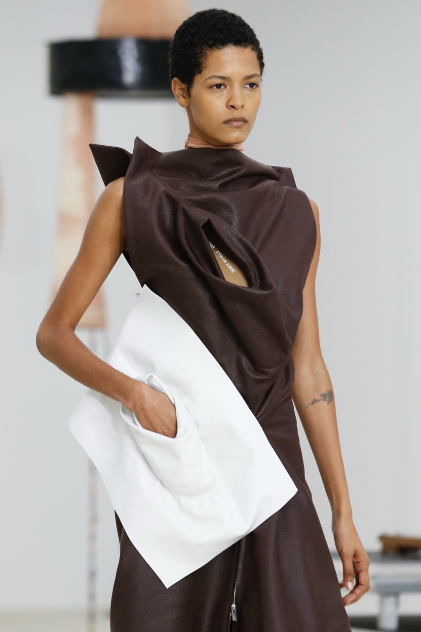 Issey-Miyake-SS26-details-6-